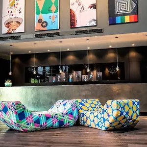 Otel One Westbahnhof Viyana